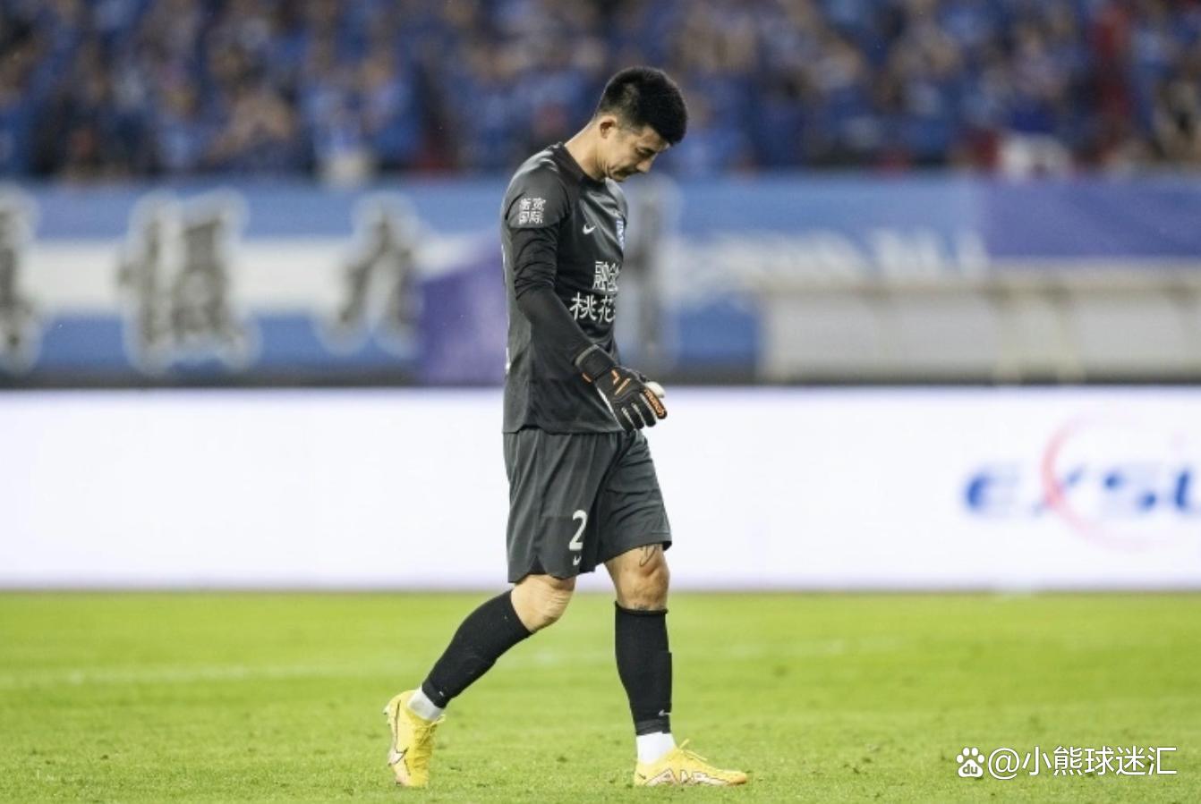 武汉三镇发布备战花絮；转会期官宣签约；NBA常规赛任务艰巨；轮换策略成焦点的简单介绍-九游游戏中心